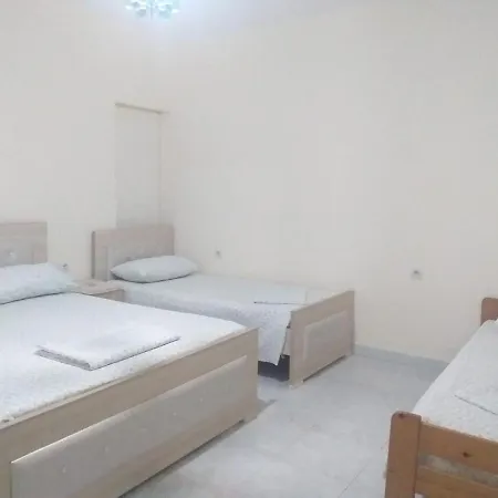 Refi Hotel