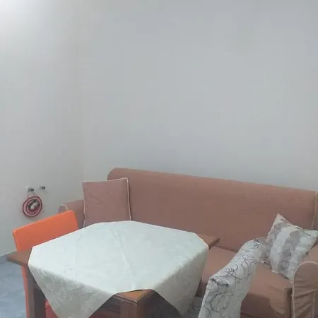 Refi * Vlorë